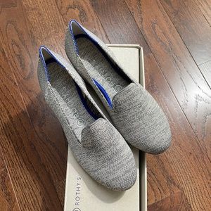 Heather grey Rothy’s loafers
